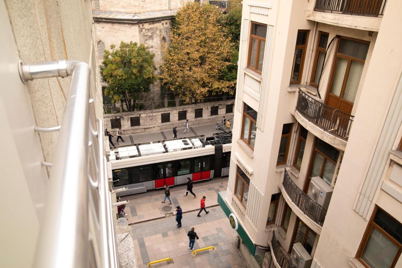 Castle Franco Suites Istanbul Exterior foto
